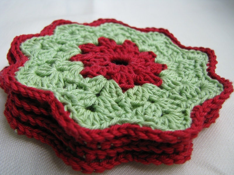 Coasters in red and light olive green - set of four christmas coasters