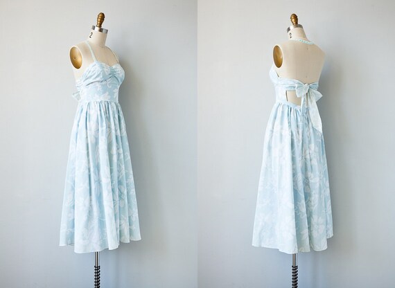 vintage 1980s dress / vintage 50s style open back sundress / vintage halter dress