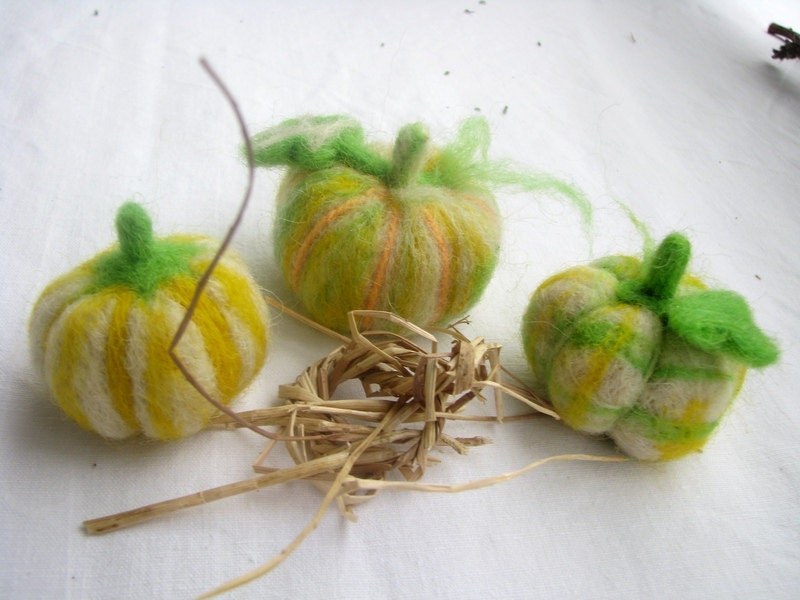 Felted pumpkins - autumn and halloween decoration - set of three