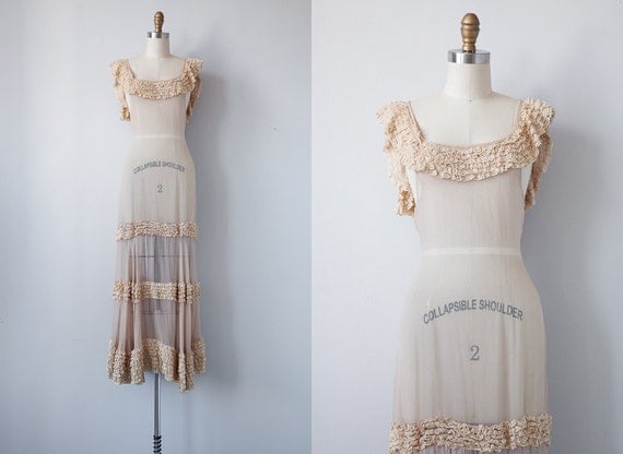 vintage 1930s gown / vintage 1930s dress / vintage cream sheer ruffled wedding gown / antique dress