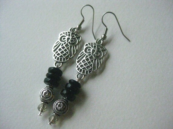 Cute Owl Earrings Silver Tone with  Black Glass Beads FREE Shipping