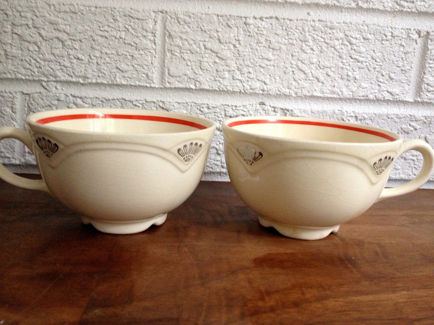 Set of 2 Vintage Homer Laughlin Tea Cups - Gold and Red Stripe