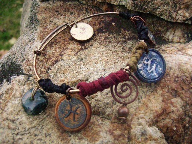 Family Zodiac Adjustable Charm Bracelet-Astrology-Customizable