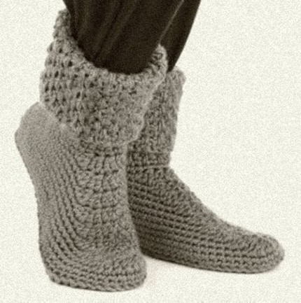 Penelope Rae: Crochet Boot Cuffs-
Free Pattern!