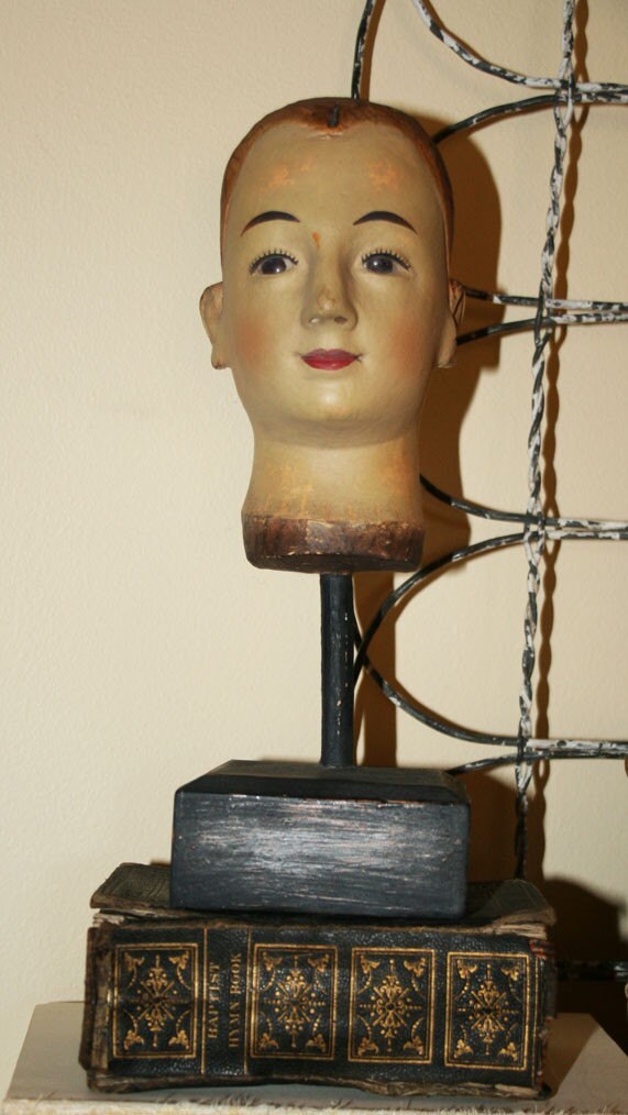Vintage Inspired Medium Santos Head