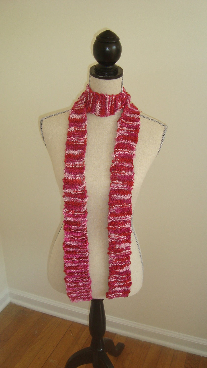 Raspberry Skinny scarf