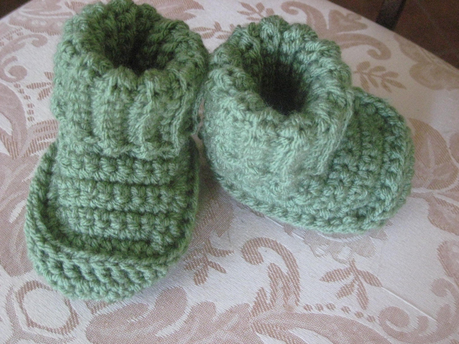 free crochet las slippers p
attern